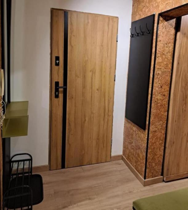 Green Apartament 21 Oświęcim Esterno foto